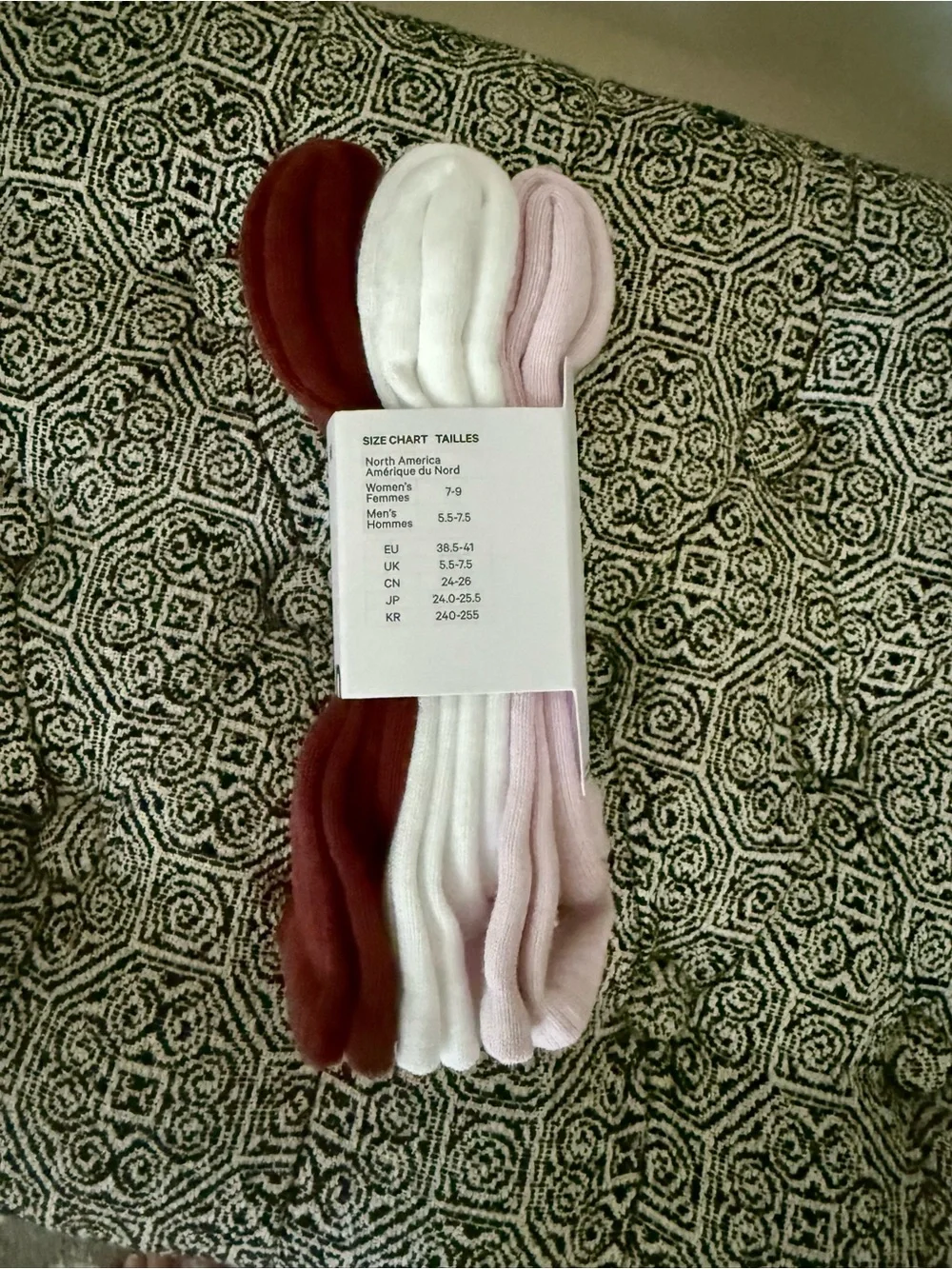 NWT Lululemon Daily Essentials Crew Socks Size M (7-9) 🍂🍁🍂